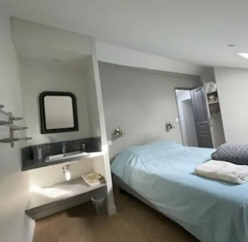 La Maison D'albert Et Julia A 12 Mn Du Futuroscope